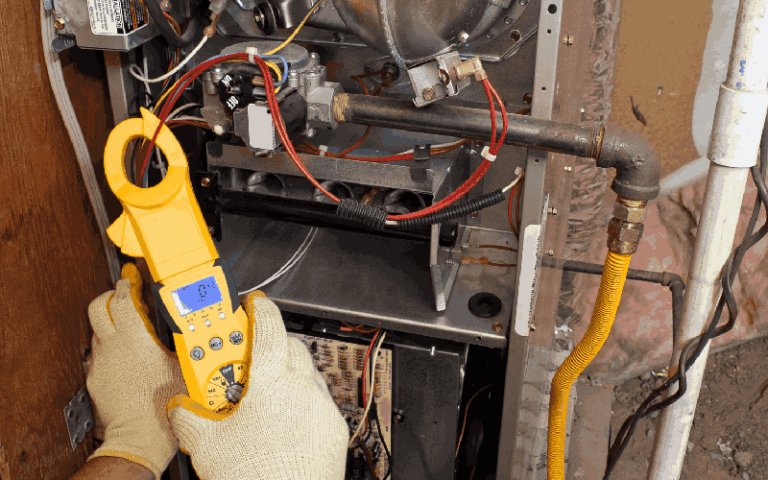 3 Reasons to Schedule Fall HVAC Maintenance
